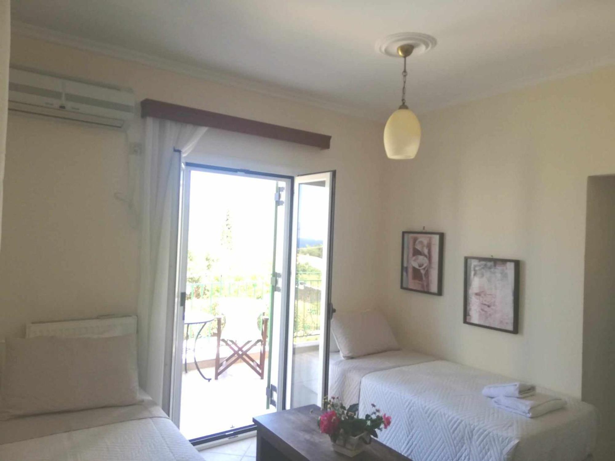 Iliachtides Villas Karavomylos Exteriér fotografie