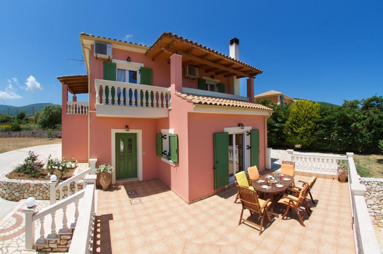 Iliachtides Villas Karavomylos Pokoj fotografie